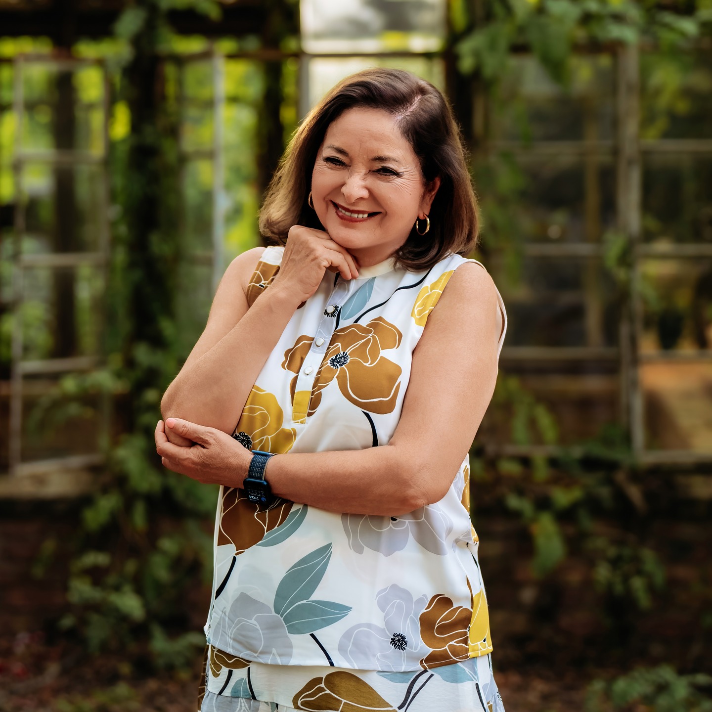 When mum steals the show!!!

Getting to work with this beautiful family gave my soul the recharge it was so desperately needing.
When Jonathan reached out about booking a session with his husband and including his mother-in-law, I was thrilled. Some clients you feel a kinship with before you even meet in person; this was one of those times.

So much laughter, connection, and warmth… I left feeling like I’d known them for years. 💛

Thank you for trusting me to capture your family. I can’t wait to work with you all again! 🫶